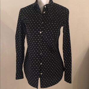 Fitted black button down